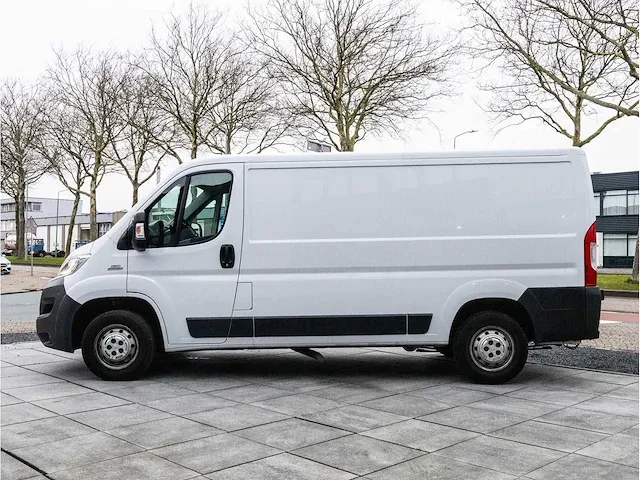 Fiat ducato 33 2.3 l2h1 2016 achteruitrijcamera climate control cruise control navigatie 3-persoons, vt-999-b - afbeelding 12 van  22