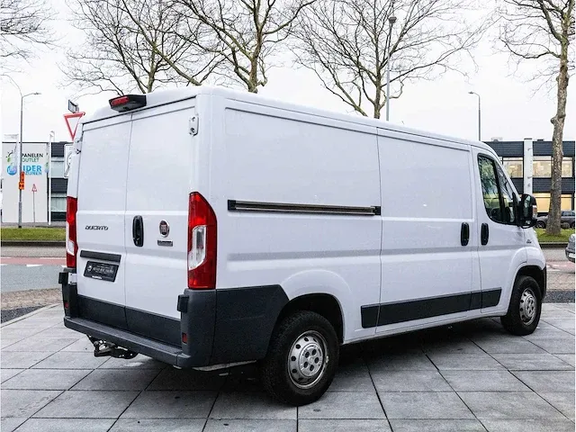 Fiat ducato 33 2.3 l2h1 2016 achteruitrijcamera climate control cruise control navigatie 3-persoons, vt-999-b - afbeelding 18 van  22