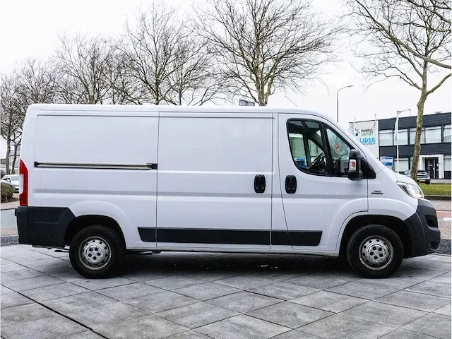 Fiat ducato 33 2.3 l2h1 2016 achteruitrijcamera climate control cruise control navigatie 3-persoons, vt-999-b - afbeelding 19 van  22