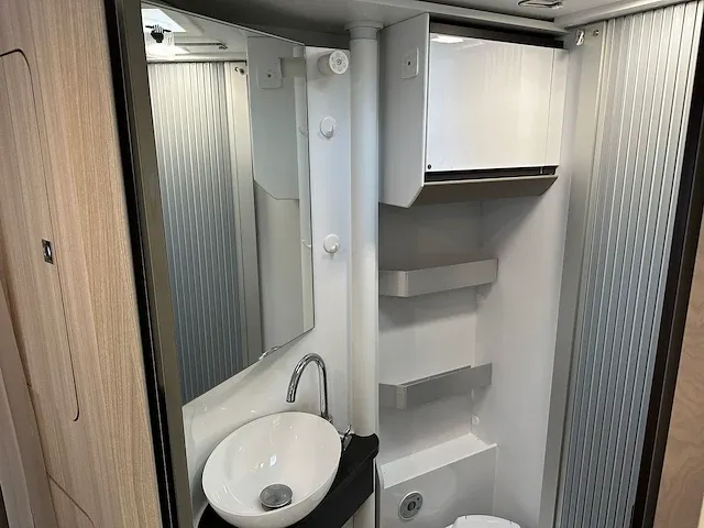 Fiat ducato adria coral compact sc plus 140pk 2020 camper - afbeelding 62 van  94