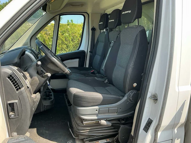 Fiat ducato bedrijfswagen/glasresteelwagen - afbeelding 32 van  32