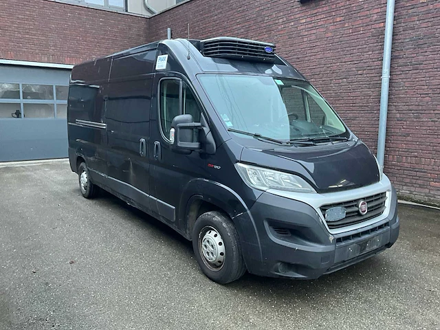 Fiat ducato koelwagen - bedrijfswagen (schade) - afbeelding 7 van  13