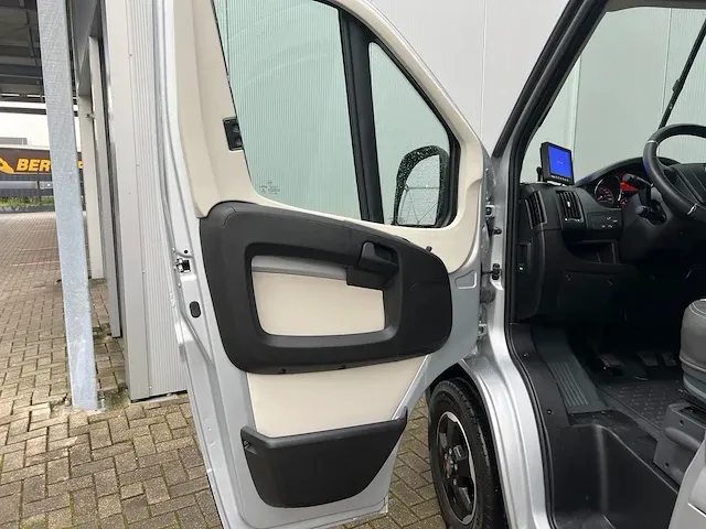 Fiat ducato twist 679 elegance 150pk camper - afbeelding 37 van  76