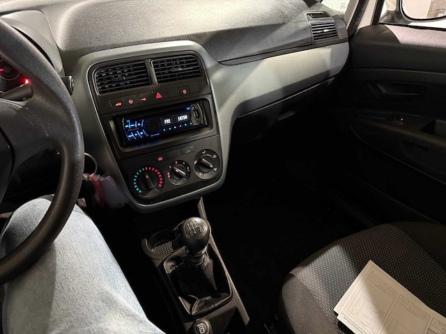 Fiat grande punto 1.2 actual, s-886-hh - afbeelding 3 van  13