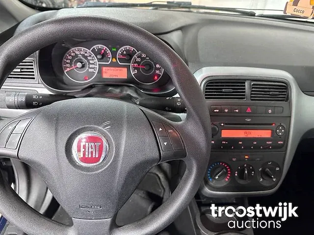 Fiat grande punto 1.3 m-jet actual, 05-nnh-5 - afbeelding 10 van  19
