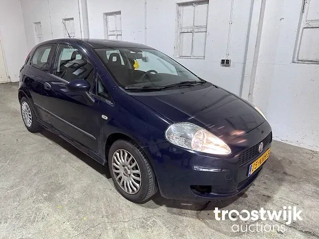 Fiat grande punto 1.3 m-jet actual, 05-nnh-5 - afbeelding 7 van  19