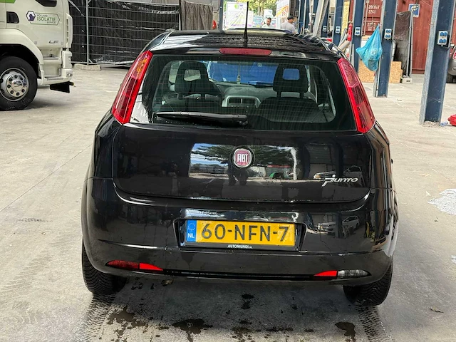 Fiat grande punto 1.3 m-jet actual , 60-nfn-7 - afbeelding 3 van  11