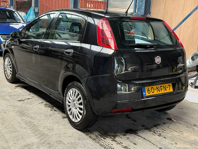 Fiat grande punto 1.3 m-jet actual , 60-nfn-7 - afbeelding 6 van  11