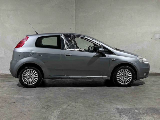 Fiat grande punto 1.4-16v sportsound plus 95pk 2006, 31-tl-lt - afbeelding 37 van  37