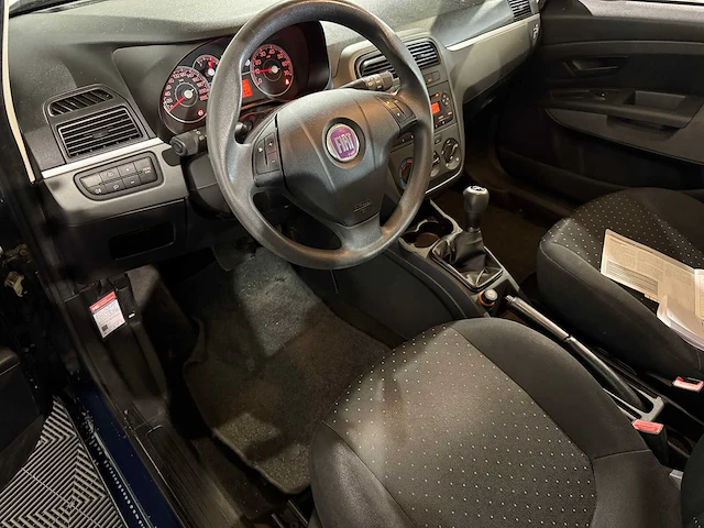 Fiat grande punto 1.4 active, 98-gfv-9 - afbeelding 5 van  18