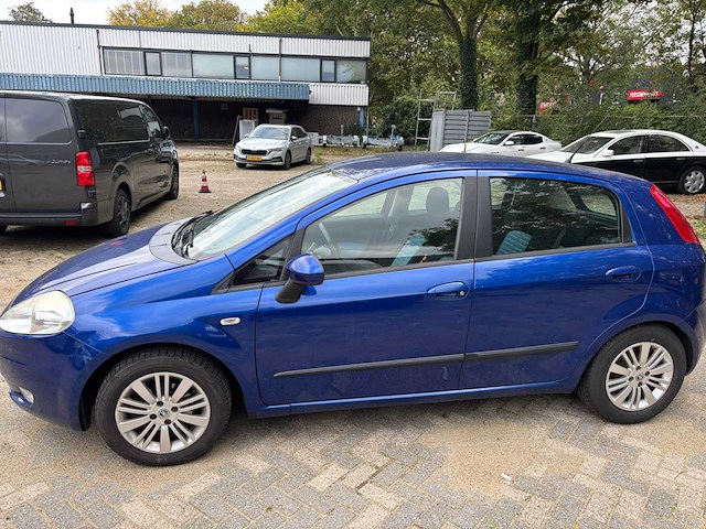 Fiat grande punto 1.4 dynamic, 23-tx-lb - afbeelding 14 van  18