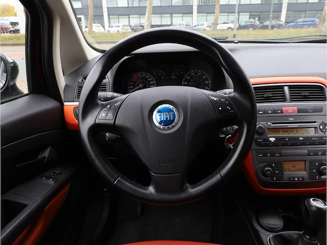Fiat grande punto 1.4 edizione blue & me automaat 2006, 53-tp-jd - afbeelding 11 van  26