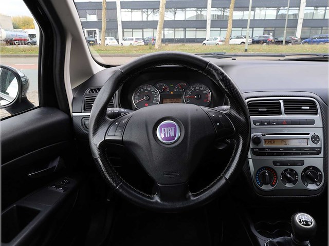 Fiat grande punto 1.4 nero bianco, 2009, 45-jfb-9 - afbeelding 11 van  25