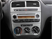 Fiat grande punto 1.4 nero bianco, 2009, 45-jfb-9 - afbeelding 14 van  25