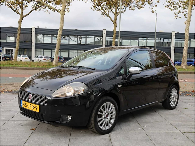 Fiat grande punto 1.4 nero bianco, 2009, 45-jfb-9 - afbeelding 25 van  25
