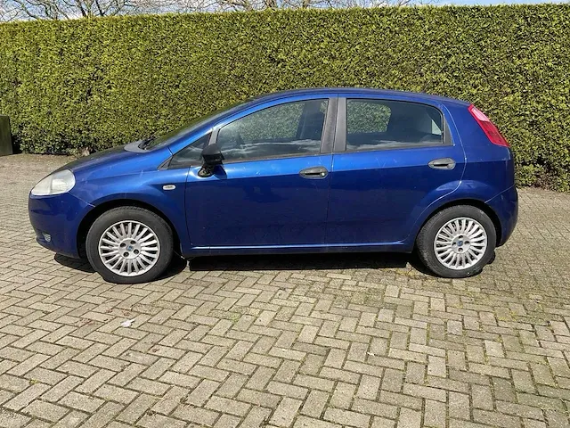 Fiat grande punto - afbeelding 10 van  26