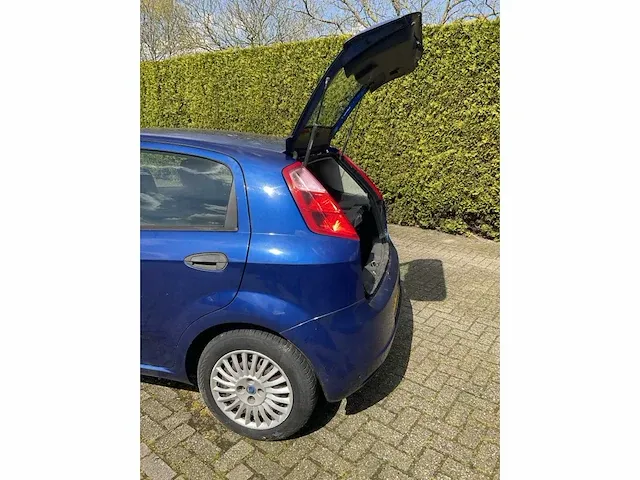 Fiat grande punto - afbeelding 17 van  26