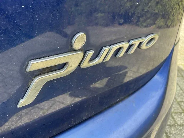 Fiat grande punto - afbeelding 18 van  26
