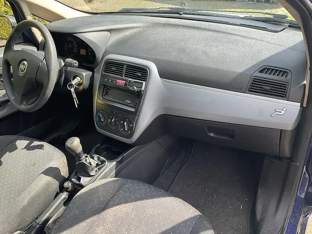 Fiat grande punto - afbeelding 26 van  26
