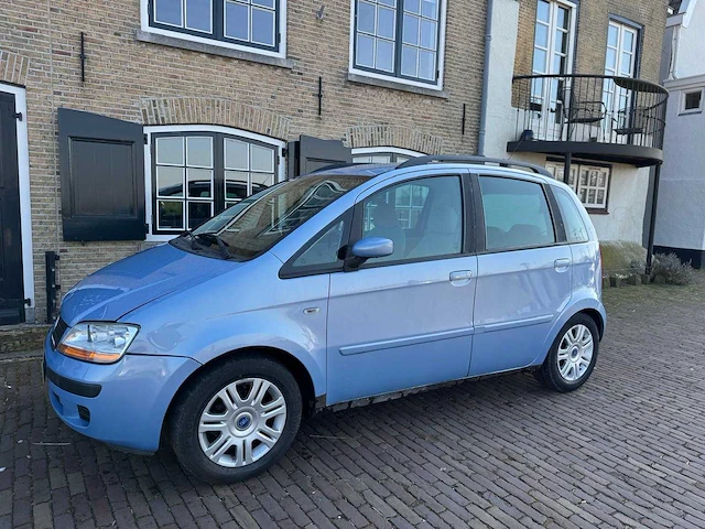 Fiat idea 1.4-16v clima emotion 04-pg-zz - afbeelding 12 van  18