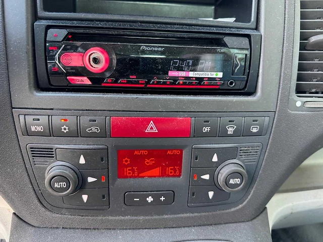 Fiat idea 1.4-16v clima emotion 04-pg-zz - afbeelding 17 van  18