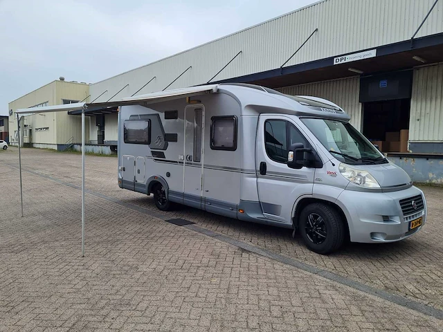 Fiat knaus - camper - afbeelding 1 van  31