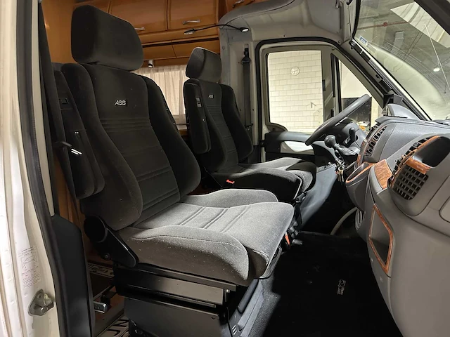 Fiat lmc liberty 6600 ti camper 128pk 2006, 28-sjn-4 - afbeelding 30 van  56