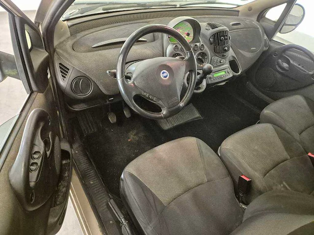 Fiat multipla 1.6-16v natural power active+ ; 38zjfh - afbeelding 3 van  16