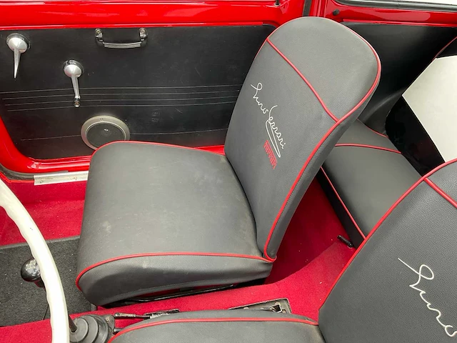 Fiat nuova 500 oldtimer - afbeelding 13 van  31