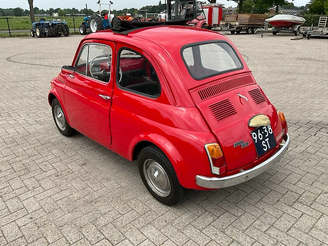 Fiat nuova 500 oldtimer - afbeelding 29 van  31