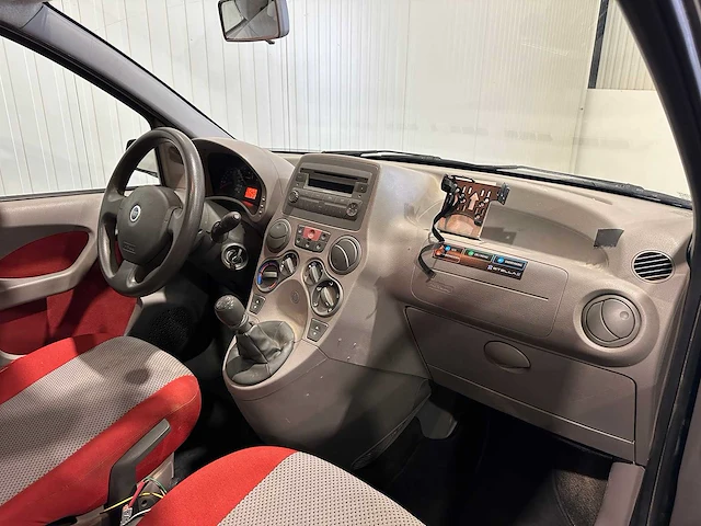 Fiat panda - 1.2 professional 4x4 | rally editie | 45-rb-vx - afbeelding 3 van  19