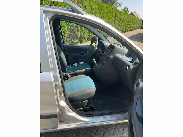 Fiat panda 04-krv-6 - afbeelding 28 van  28