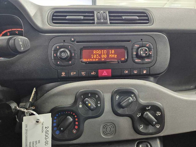 Fiat panda 0.9 twinair cng edizione cool, 2-sgg-00 - afbeelding 2 van  16