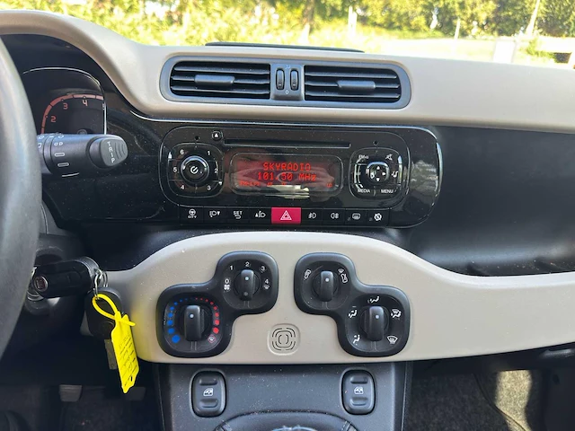 Fiat panda 0.9 twinair lounge, 7-tdl-15 - afbeelding 12 van  13