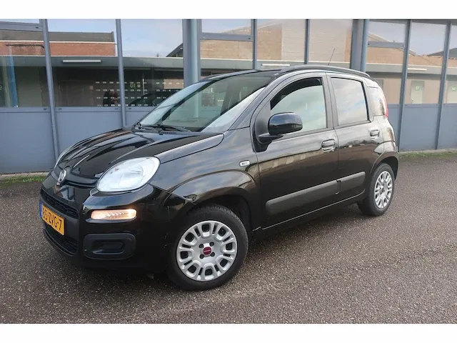 Fiat panda 0.9 twinair lounge, 85-zvg-7 - afbeelding 1 van  16