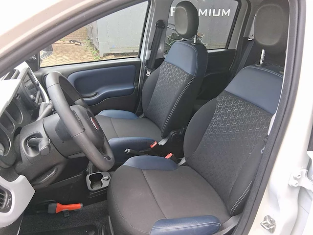 Fiat panda 1.0 hybrid city cross car 2022 | p-527-gg - afbeelding 2 van  29