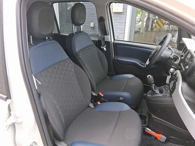 Fiat panda 1.0 hybrid city cross car 2022 | p-527-gg - afbeelding 20 van  29