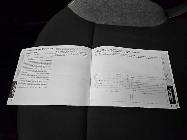 Fiat panda 1.0 hybrid city life 2022 | r-360-hk - afbeelding 12 van  24