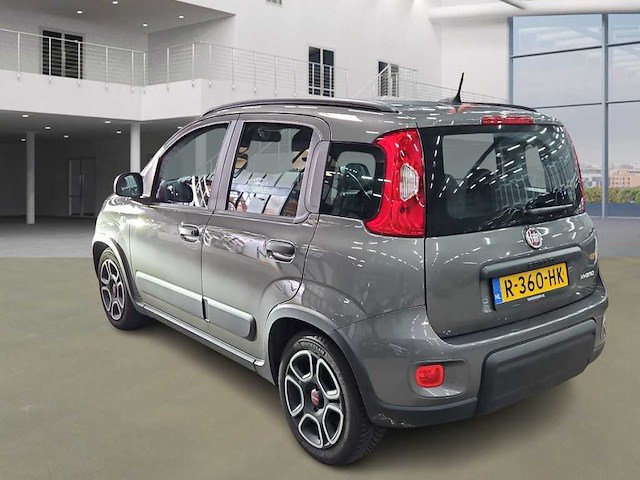 Fiat panda 1.0 hybrid city life 2022 | r-360-hk - afbeelding 22 van  24