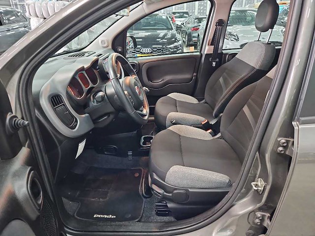 Fiat panda 1.0 hybrid city life 2022 | r-360-hk - afbeelding 24 van  24
