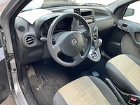 Fiat panda 1.2 - personenauto - afbeelding 10 van  14