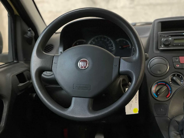 Fiat panda 1.2 69pk 2010 (origineel-nl), 98-nzk-2 - afbeelding 15 van  39