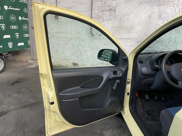 Fiat panda 1.2 69pk 2010 (origineel-nl), 98-nzk-2 - afbeelding 21 van  39