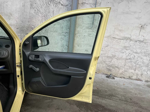 Fiat panda 1.2 69pk 2010 (origineel-nl), 98-nzk-2 - afbeelding 26 van  39