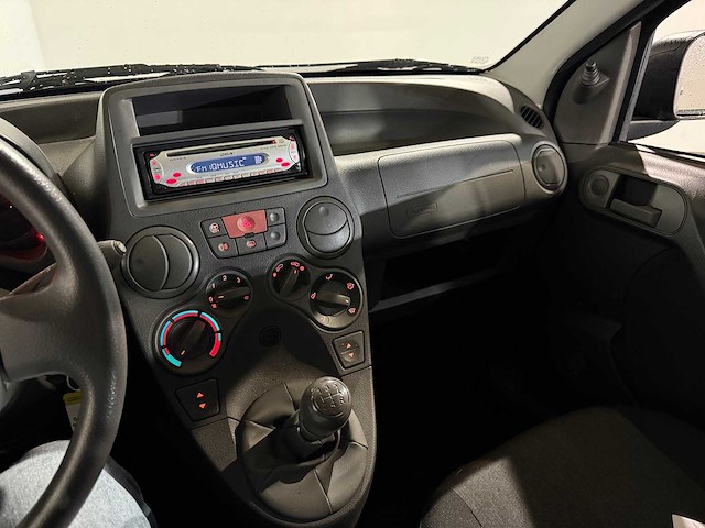 Fiat panda 1.2 celebration, 62-pgp-9 - afbeelding 3 van  17