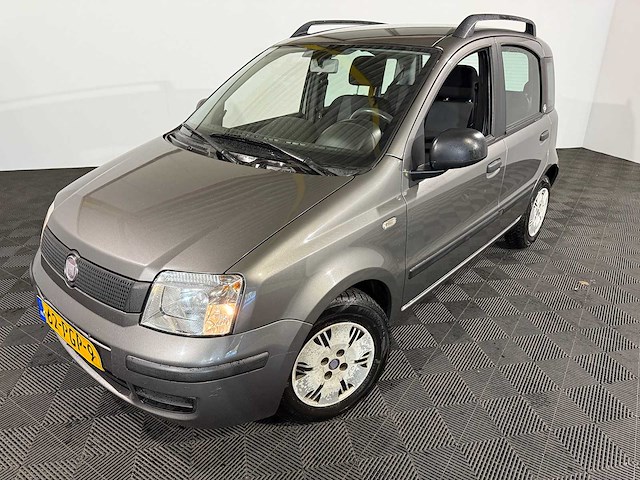 Fiat panda 1.2 celebration, 62-pgp-9 - afbeelding 1 van  17