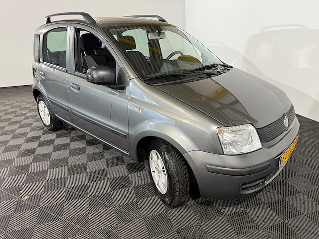 Fiat panda 1.2 celebration, 62-pgp-9 - afbeelding 14 van  17