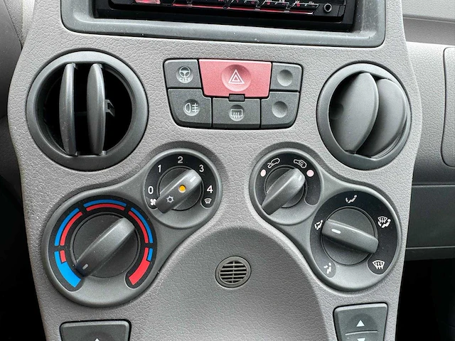 Fiat panda 1.2 city airco 05-ns-lx - afbeelding 8 van  21