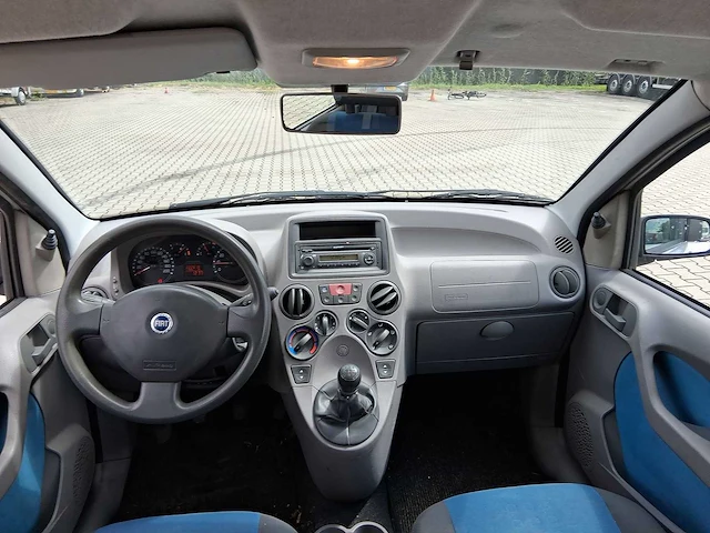 Fiat panda 1.2 dynamic 2005 | 79-rf-hp - afbeelding 17 van  25