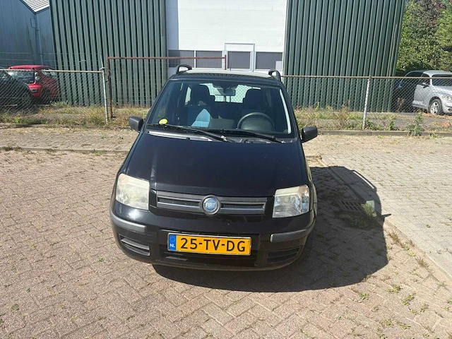 Fiat panda 1.2 dynamic, 25-tv-dg - afbeelding 15 van  19
